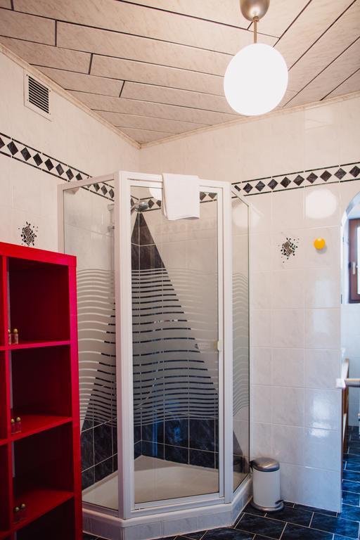 Zimmer & Appartements In Der Gamlitzerstrasse Ehrenhausen Exteriör bild